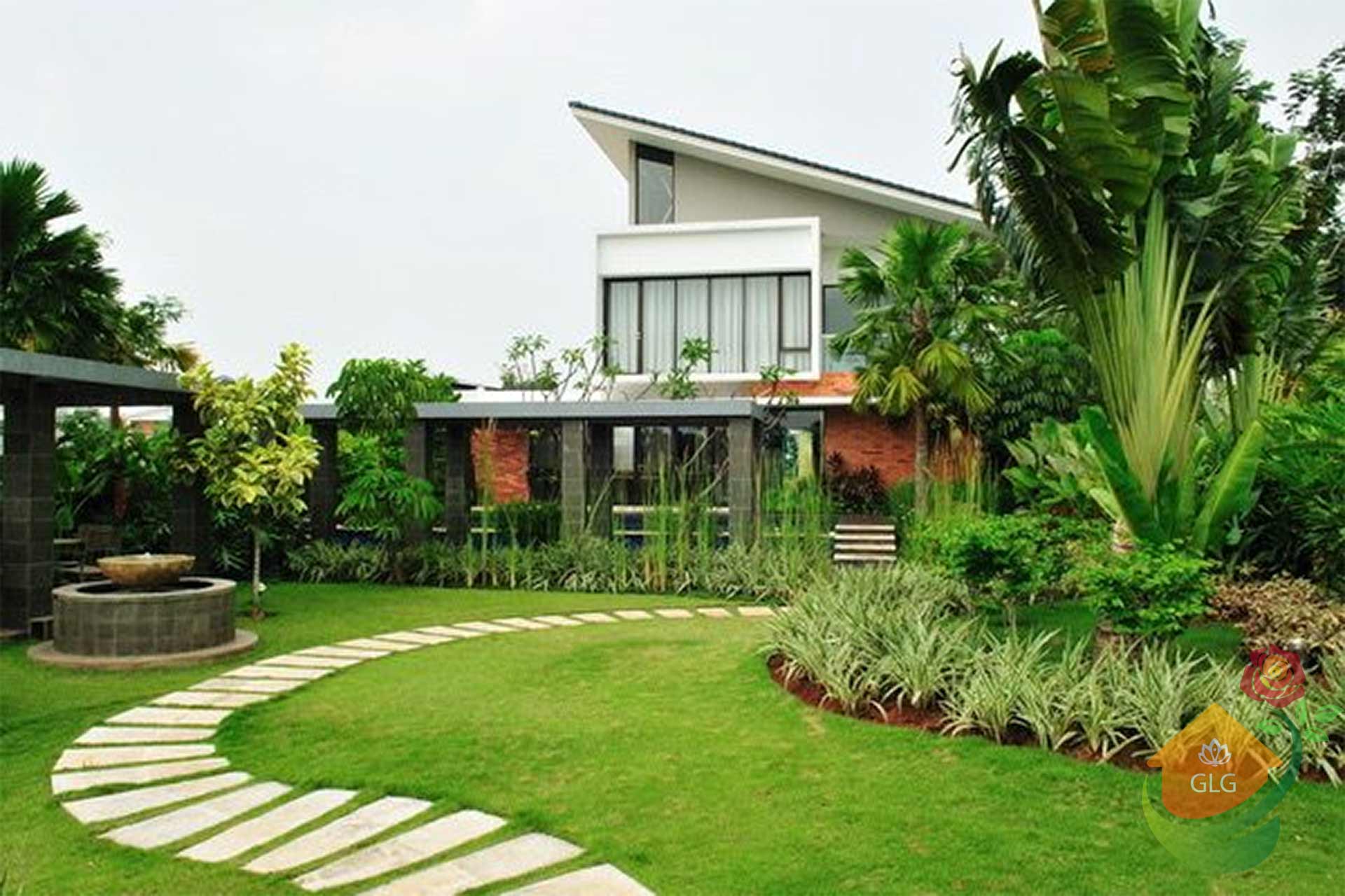  تقویم کاشت فصلی برای باغ ویلا در گیلان